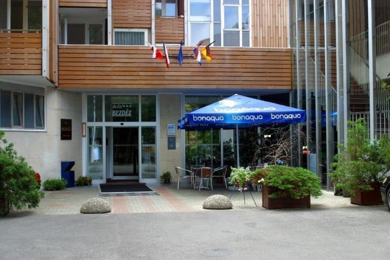 Hotel Bezdez Staré Splavy Kültér fotó